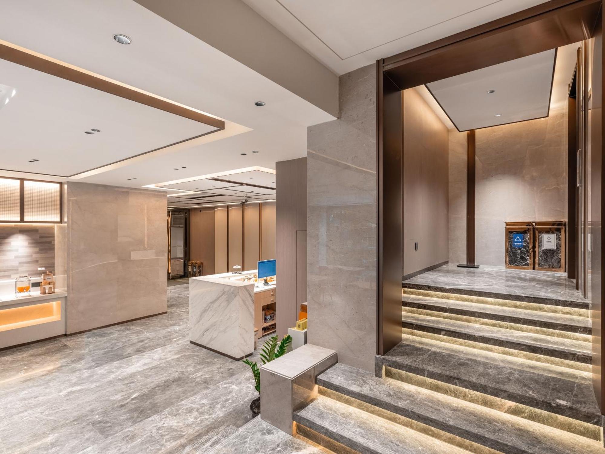 Lavande International Hotel Guangzhou Us Consulate General Guangzhou Grandview Plaza Branch - Free Shuttle Bus To Canton Fair Complex During Canton Fair Period & Free Vpn Internet Access Εξωτερικό φωτογραφία